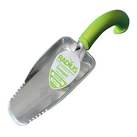 Radius Garden Scooper - Square